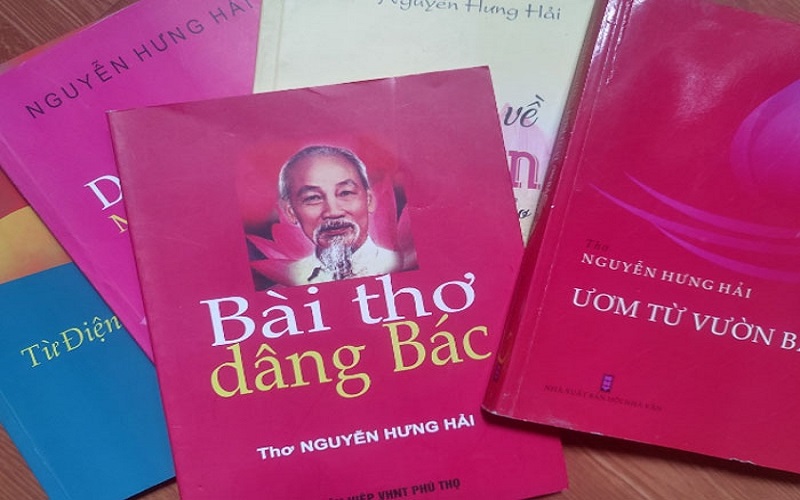 Làm thơ về Bác Hồ là niềm hạnh phúc