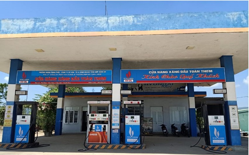 Thanh Hóa: Xử phạt 50 triệu đồng và truy thu số lợi bất hợp pháp đối với DN kinh doanh xăng dầu khi Giấy chứng nhận cửa hàng đủ điều kiện bán lẻ đã hế