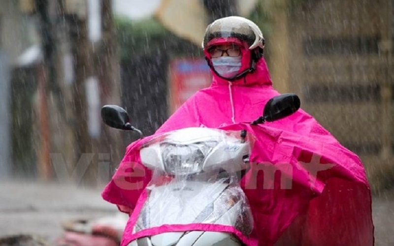 Thời tiết hôm nay (27-6): Hà Nội đêm và sáng có mưa rào và dông