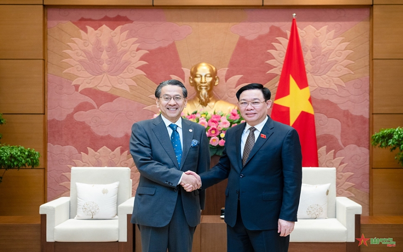 Chủ tịch Quốc hội Vương Đình Huệ tiếp Cố vấn đặc biệt Nội các Chính phủ Nhật Bản