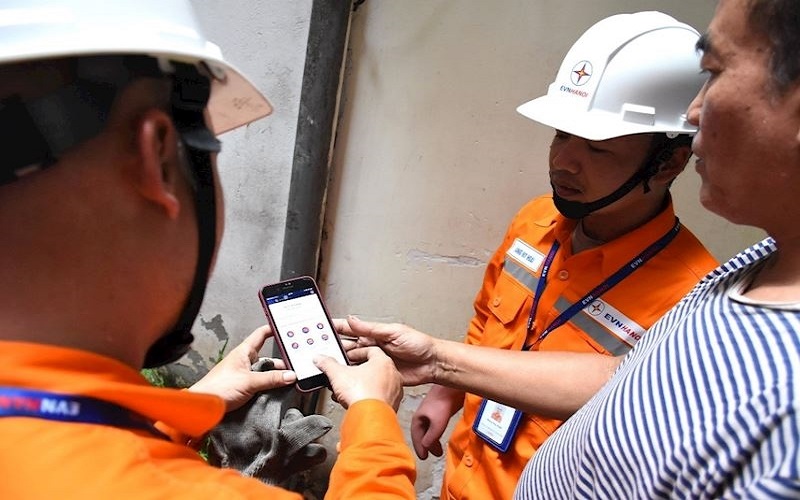 Hà Nội: Sản lượng điện tiêu thụ trong ngày lập đỉnh mới