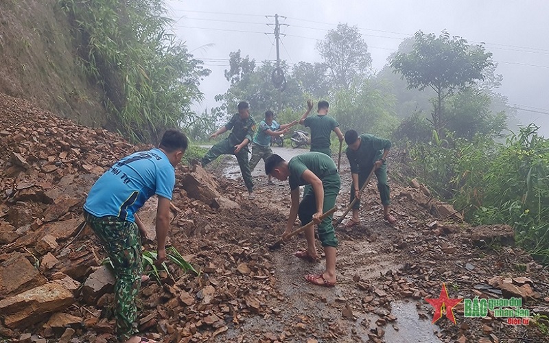 Sơn La: Đồn Biên phòng Mường Lèo khắc phục hậu quả thiên tai