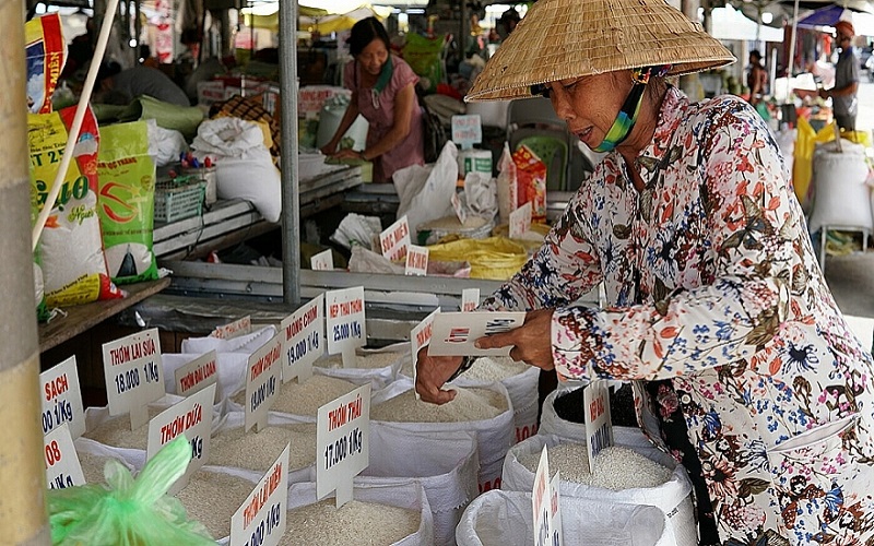 TP. Hồ Chí Minh nỗ lực bình ổn thị trường gạo, yêu cầu báo cáo ngay nếu khan hiếm