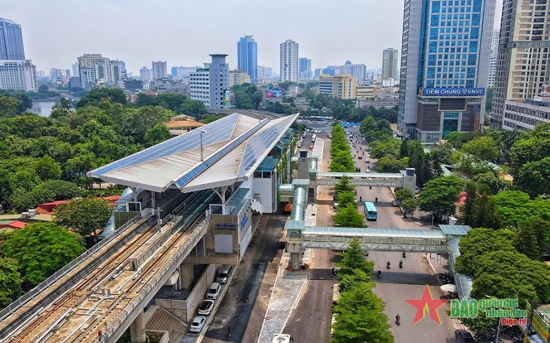 Hoàn thành 8 nhà ga trên cao tuyến đường sắt đô thị Nhổn - ga Hà Nội