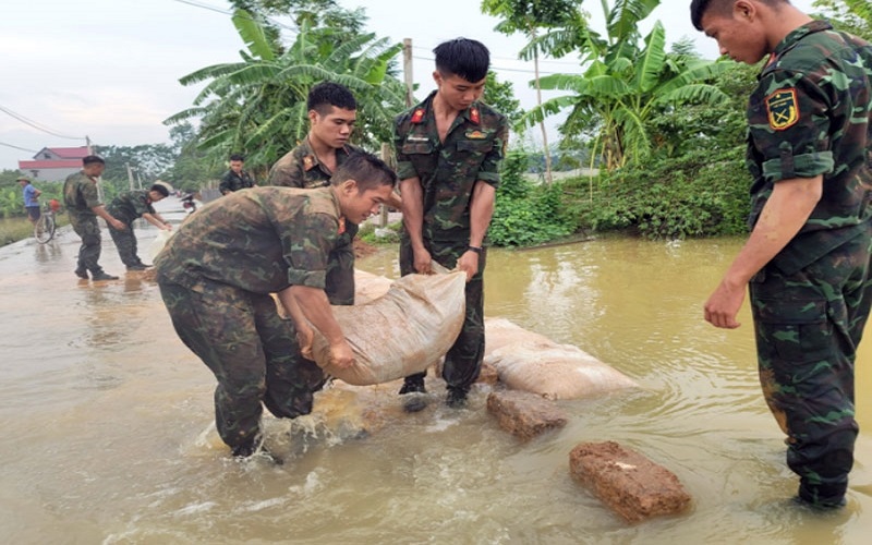 Còn đó nỗi lo đê điều