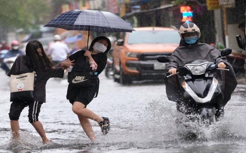 Thời tiết hôm nay (7-9): Bắc Bộ sắp có đợt mưa dông diện rộng