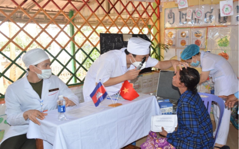 Trách nhiệm và tình cảm của quân đội hai nước Việt Nam - Campuchia