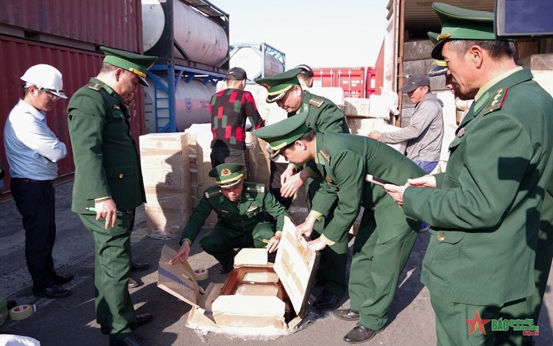 Bộ đội Biên phòng thành phố Hải Phòng bắt giữ các vụ vận chuyển hàng hóa trái phép