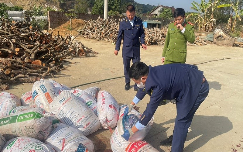 Sơn La: Phát hiện hơn 1 tấn sản phẩm động vật hôi thối đang trên đường tiêu thụ