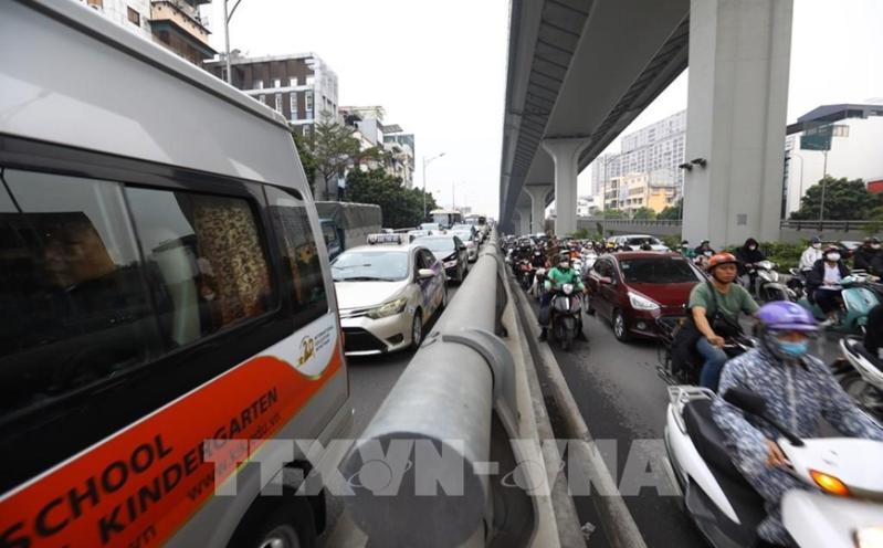 Năm 2024, Hà Nội sẽ giải quyết từ 8 đến 10 điểm ùn tắc giao thông