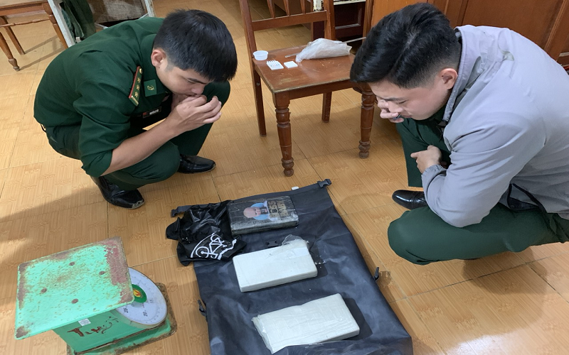 Quảng Ngãi: Phát hiện, thu giữ 03 kg chất ma túy cocaine trôi dạt trên khu vực biên giới biển