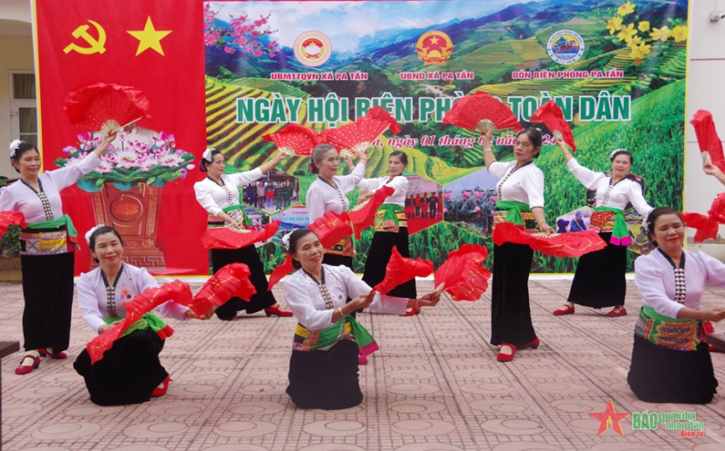 Lai Châu: Sôi nổi các hoạt động Ngày hội Biên phòng toàn dân ở xã biên giới Pa Tần