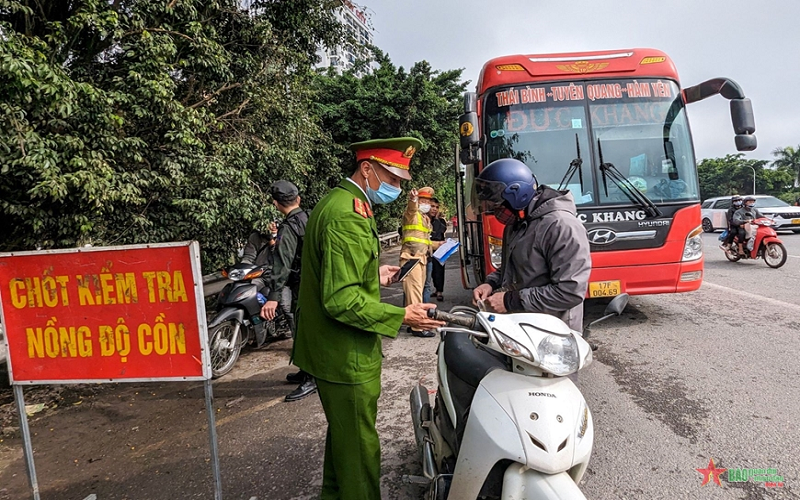 Công an Hà Nội ra quân đảm bảo an ninh trật tự, an toàn giao thông dịp Tết Nguyên đán Giáp Thìn 2024