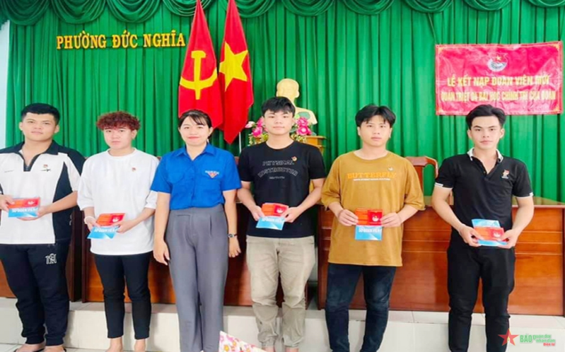 Bình Thuận: Thanh niên sẵn sàng lên đường nhập ngũ năm 2024