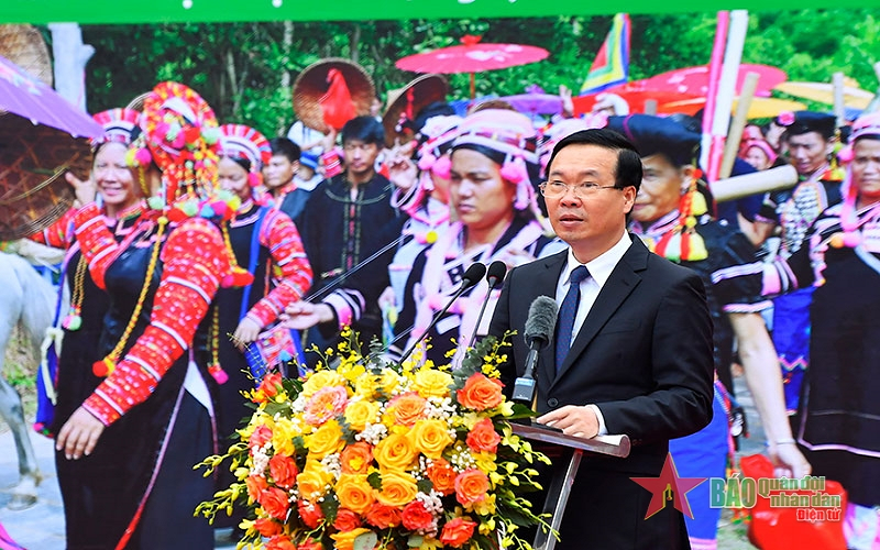 Chủ tịch nước Võ Văn Thưởng dự Ngày hội "Sắc xuân trên mọi miền Tổ quốc"