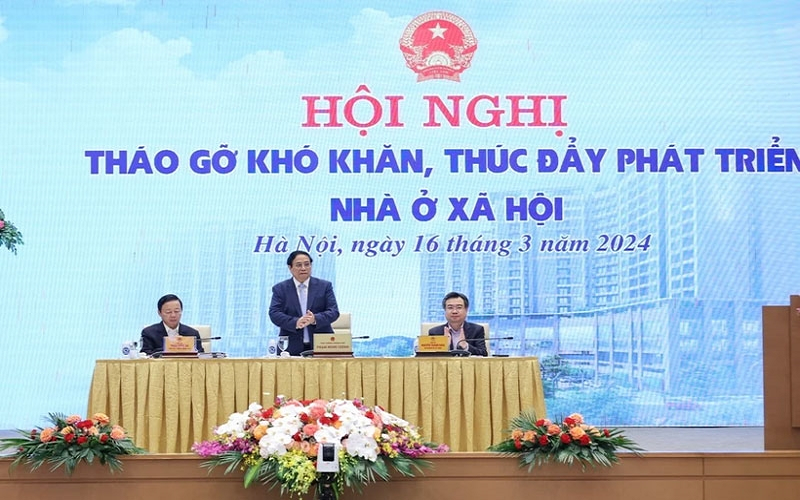 Thủ tướng Phạm Minh Chính chủ trì Hội nghị tháo gỡ khó khăn, thúc đẩy phát triển nhà ở xã hội