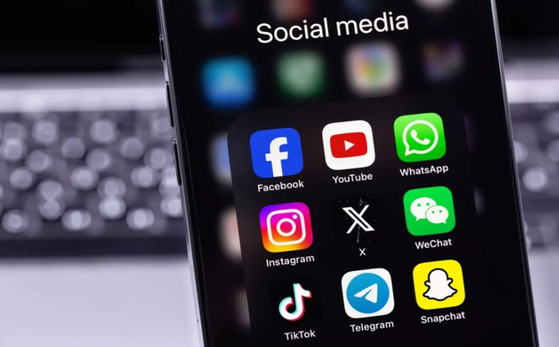 Trẻ vị thành niên ở Florida (Mỹ) không được truy cập mạng xã hội