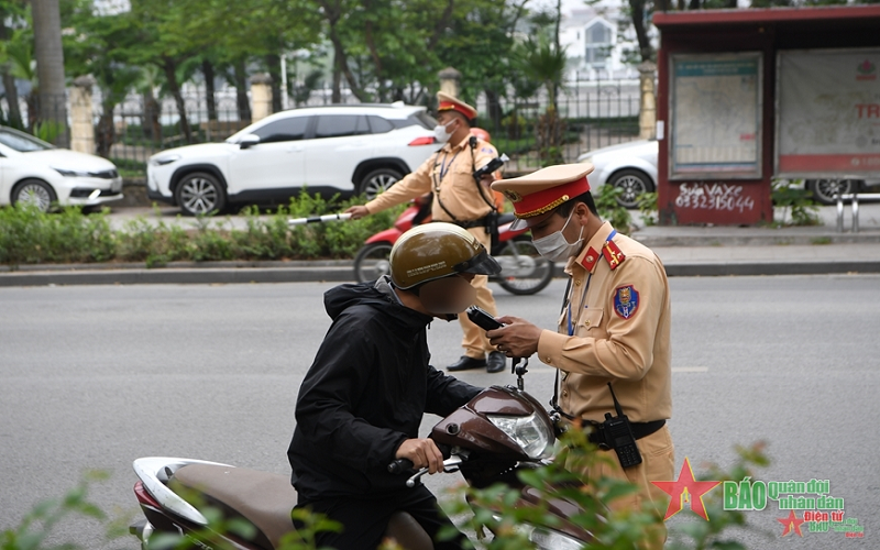 Hà Nội: CSGT sẽ xử lý nghiêm 5 nhóm hành vi vi phạm giao thông nhân dịp nghỉ lễ 30-4 và 1-5