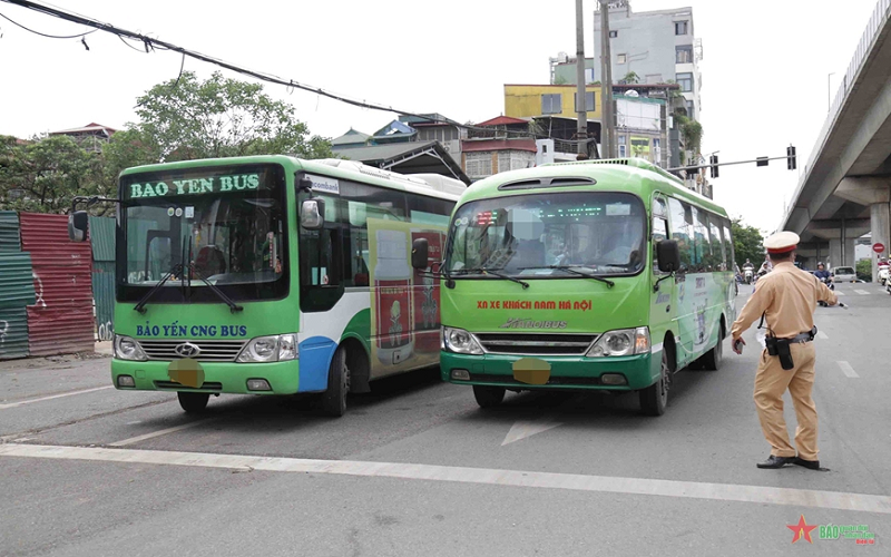 Hà Nội: Nhiều tài xế xe buýt bị xử phạt