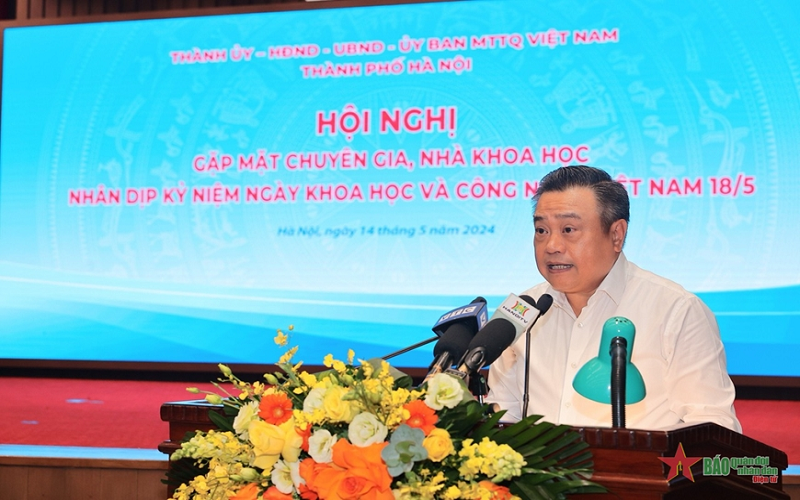 Phát huy vai trò của đội ngũ nhà khoa học trong phát triển Thủ đô