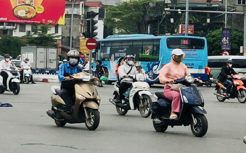 Thời tiết hôm nay (17-5): Hà Nội ngày nắng, đêm có mưa rào và dông