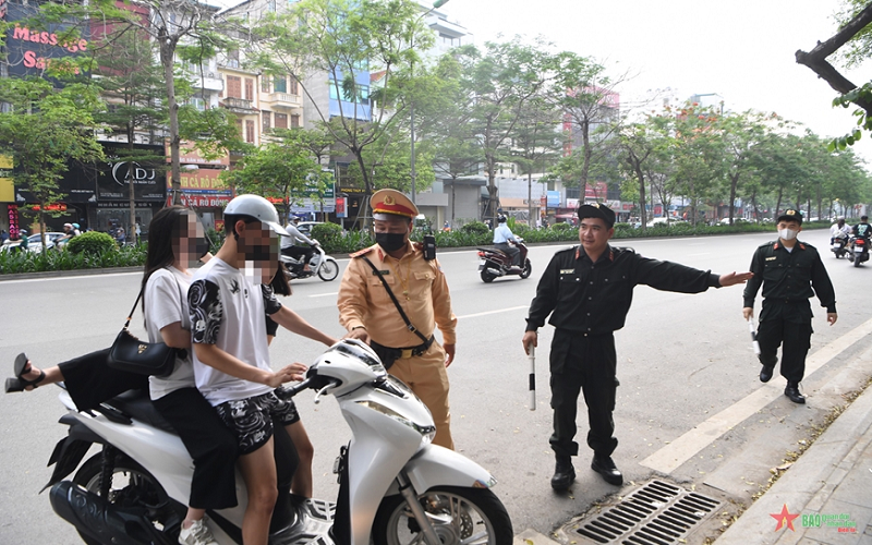 Hà Nội: 5 tổ công tác đặc biệt ra quân xử lý vi phạm giao thông