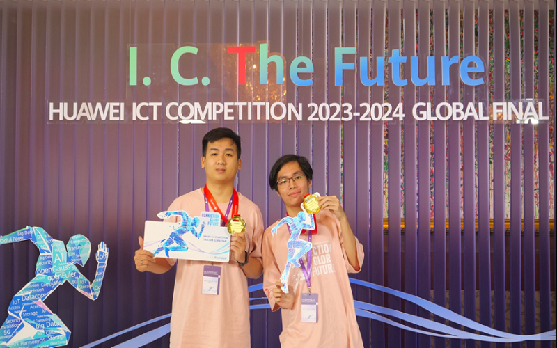 Sinh viên Việt Nam giành giải Ba cuộc thi toàn cầu về ICT 2023 - 2024