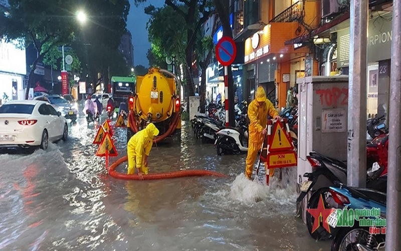 HĐND TP Hà Nội trả lời kiến nghị cử tri về vấn đề ngập úng mỗi khi mưa lớn