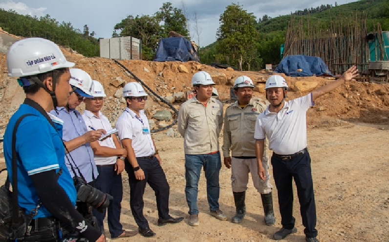 Nỗ lực thi công, bảo đảm tiến độ hầm Phương Hoàng thuộc cao tốc Khánh Hòa - Buôn Ma Thuột