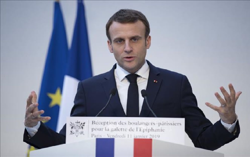 Tổng thống Pháp Emmanuel Macron "biến mất" giữa cuộc khủng hoảng bầu cử