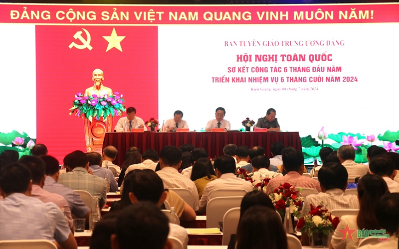 Đồng chí Nguyễn Trọng Nghĩa: Ngành Tuyên giáo cần phát huy tinh thần chủ động, sáng tạo, quyết tâm hoàn thành tốt nhiệm vụ