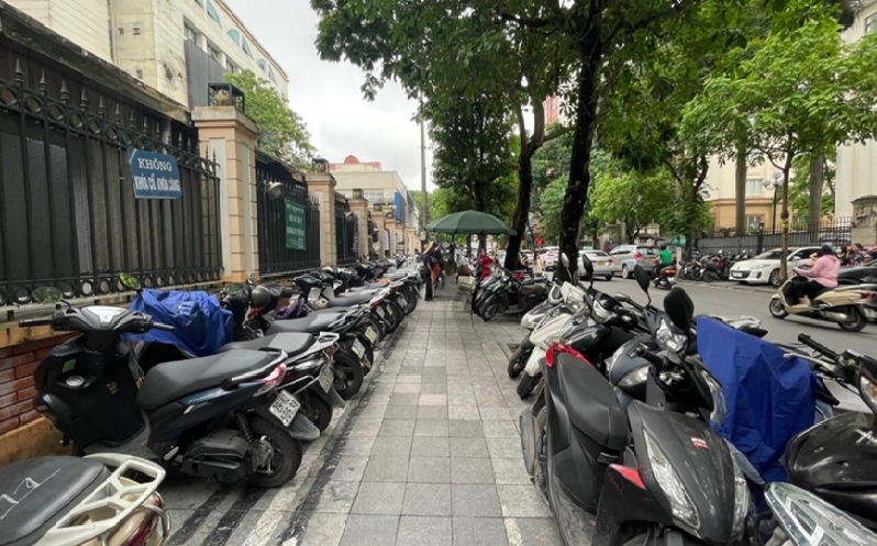 Hà Nội rà soát tổng thể quy hoạch điểm, bãi trông giữ xe