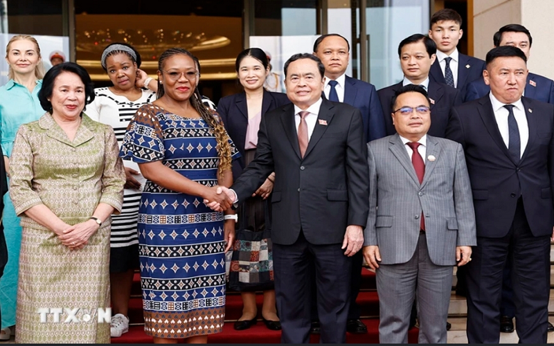 Chủ tịch Quốc hội Trần Thanh Mẫn tiếp Đoàn đại biểu Kiểm toán nhà nước các quốc gia, tổ chức quốc tế