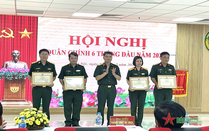 Bệnh viện Quân y 103 tổ chức Hội nghị quân chính 6 tháng đầu năm 2024