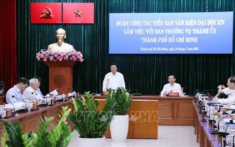 Ủy viên Bộ Chính trị Nguyễn Xuân Thắng: Thành phố Hồ Chí Minh khẳng định vai trò, vị thế đô thị đặc biệt