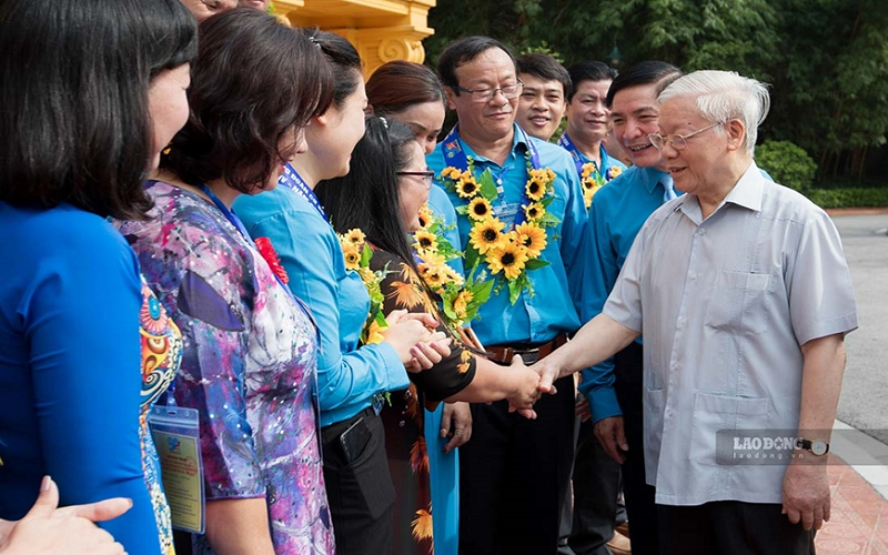 Công đoàn Việt Nam dừng các hoạt động văn hóa, thể thao