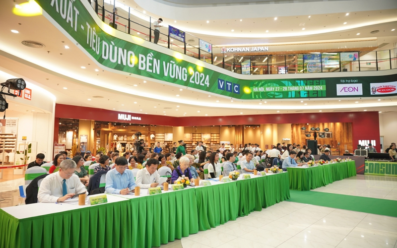 Diễn đàn "Thúc đẩy sản xuất - tiêu dùng bền vững 2024"