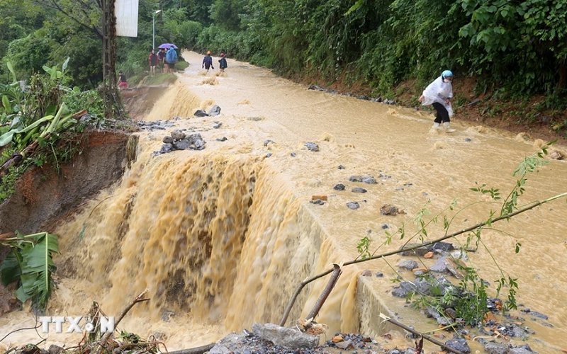 Bắc Bộ mưa lớn, vùng núi đề phòng lũ quét