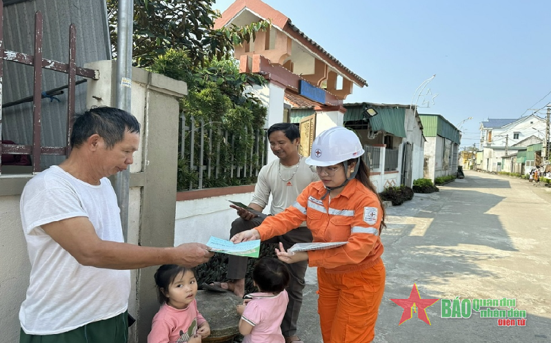 Bảo đảm cấp điện mùa nắng nóng tại các tỉnh miền Bắc