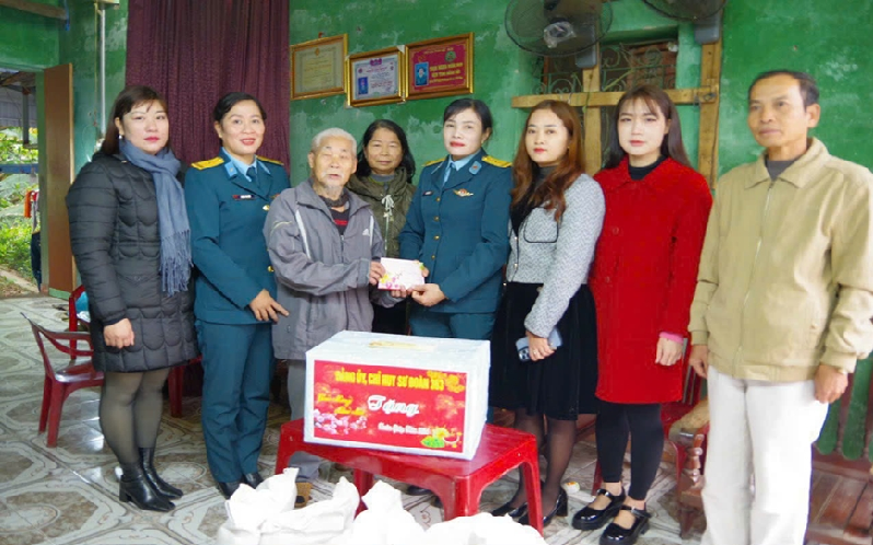 Sâu nặng ân tình