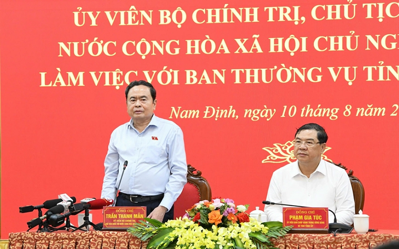 Chủ tịch Quốc hội Trần Thanh Mẫn làm việc với Ban Thường vụ Tỉnh ủy Nam Định