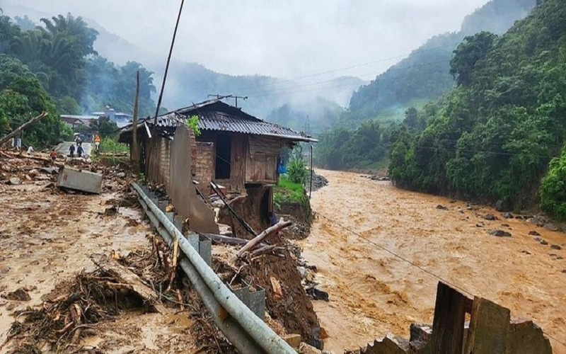 Thủ tướng Chính phủ chỉ đạo tập trung ứng phó nguy cơ mưa lũ, sạt lở đất tại Bắc Bộ