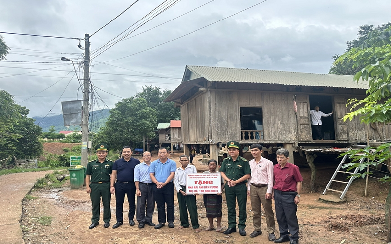 Đồn Biên phòng Cửa khẩu quốc tế Lao Bảo kết nối, khởi công xây dựng Nhà “Mái ấm Biên cương”