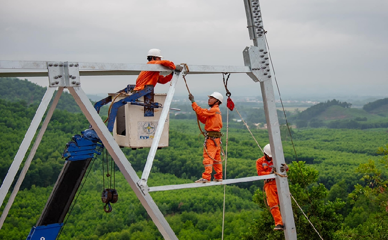 Đường dây 500kV mạch 3: Công trình của niềm tin và sức mạnh đại đoàn kết