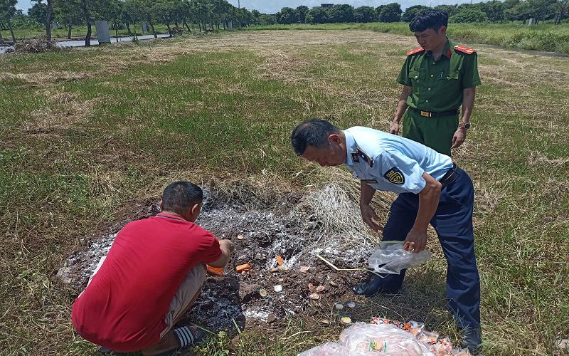 Hà Nam: Kiểm tra, xử lý cơ sở kinh doanh thực phẩm không rõ nguồn gốc, xuất xứ