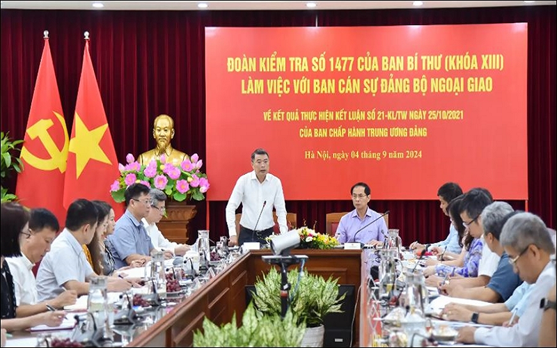 Đoàn kiểm tra của Ban Bí thư làm việc với Ban cán sự đảng Bộ Ngoại giao