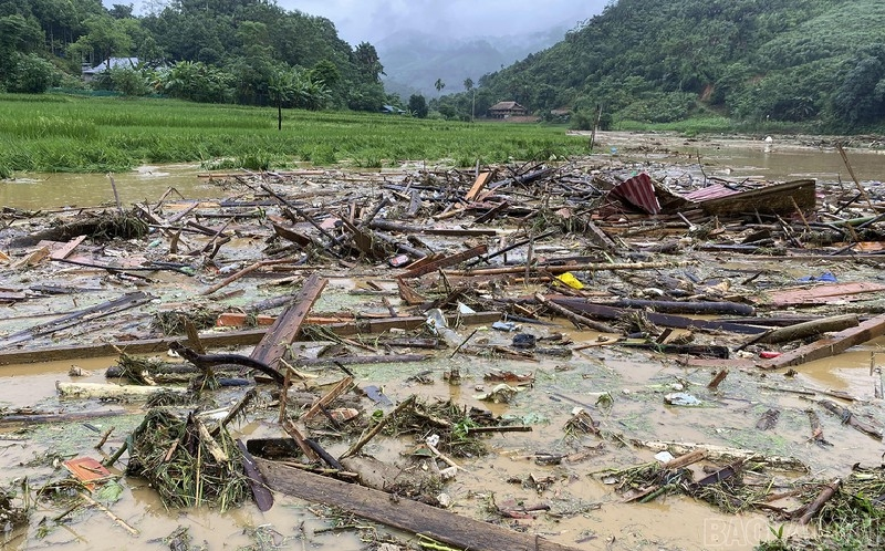 Tính đến 11 giờ ngày 11-9: 292 người chết, mất tích do bão số 3, mưa lũ, sạt lở đất