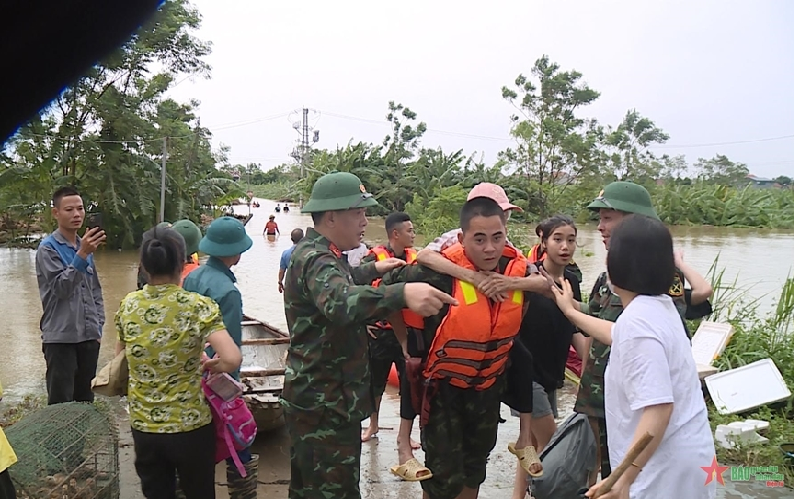 Phú Thọ: Bão số 3 và mưa lũ khiến 10 người chết và mất tích, hơn 7.000 hộ dân phải di dời