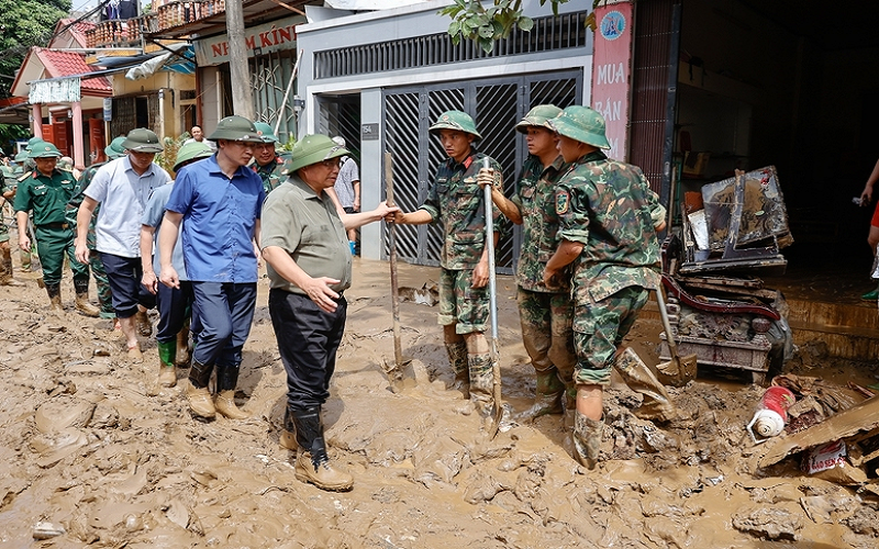 Thủ tướng Phạm Minh Chính chỉ đạo công tác ứng phó, khắc phục hậu quả mưa lũ, sạt lở tại Yên Bái