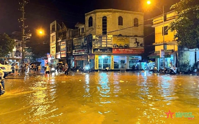 Những tỉnh, thành phố nào có nguy cơ lũ quét và sạt lở đất?